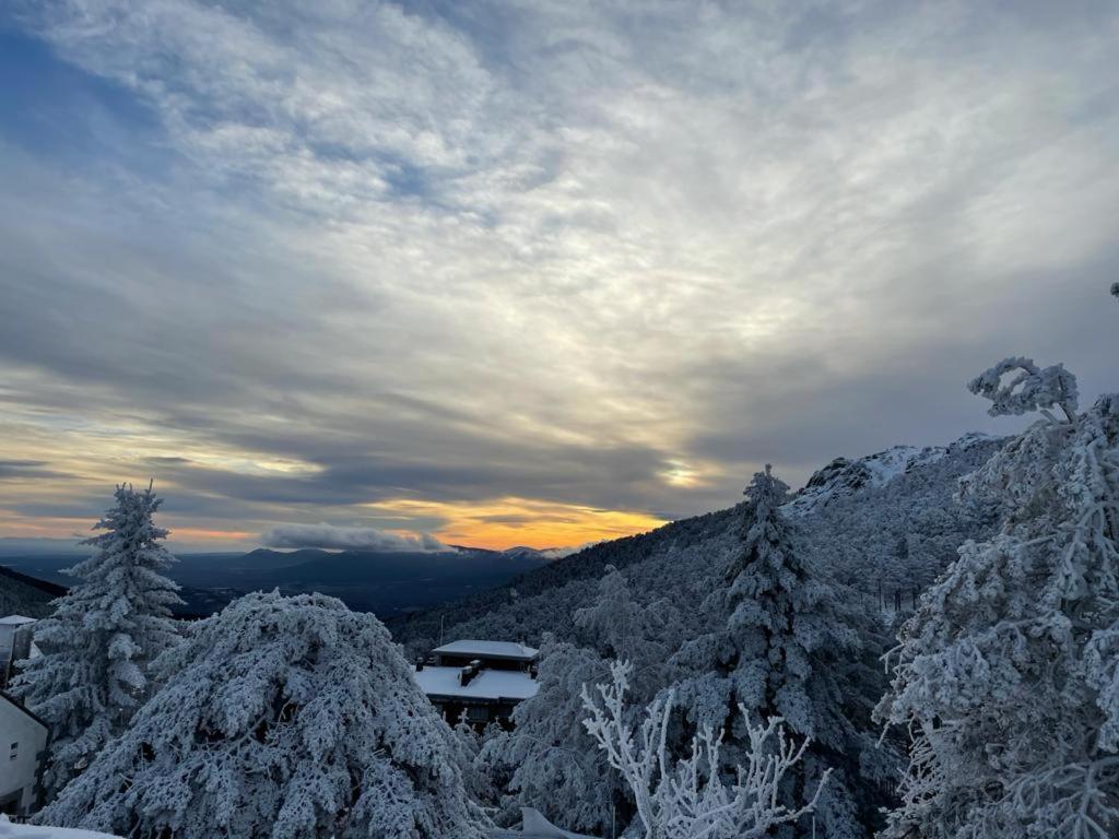Nava Real Hotell Navacerrada Eksteriør bilde